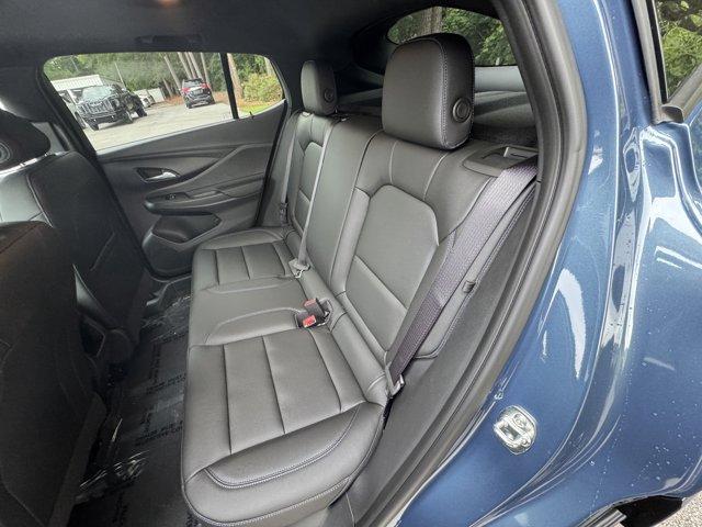 new 2025 Buick Envista car, priced at $28,620