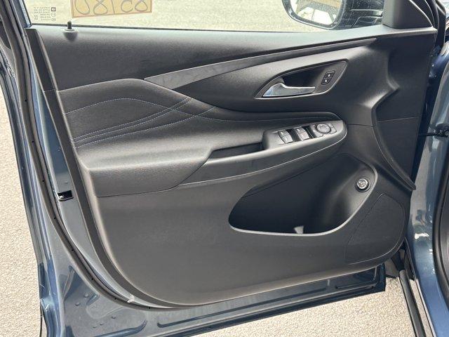 new 2025 Buick Envista car, priced at $28,620