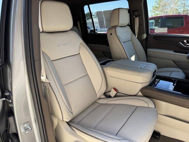 new 2025 GMC Yukon XL car, priced at $90,760