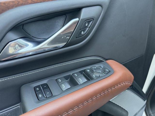used 2023 GMC Yukon car, priced at $75,300