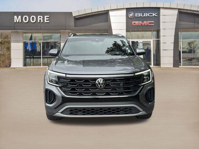 used 2024 Volkswagen Atlas Cross Sport car, priced at $34,900