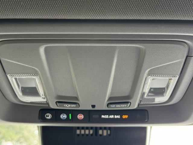 used 2024 Chevrolet Silverado 1500 car, priced at $40,900