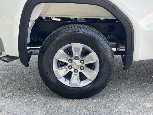 new 2025 GMC Sierra 1500 car, priced at $43,580
