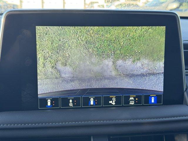 used 2024 GMC Yukon car, priced at $63,900