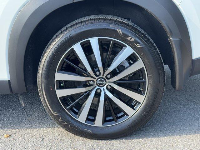 used 2024 Nissan Pathfinder car, priced at $41,990