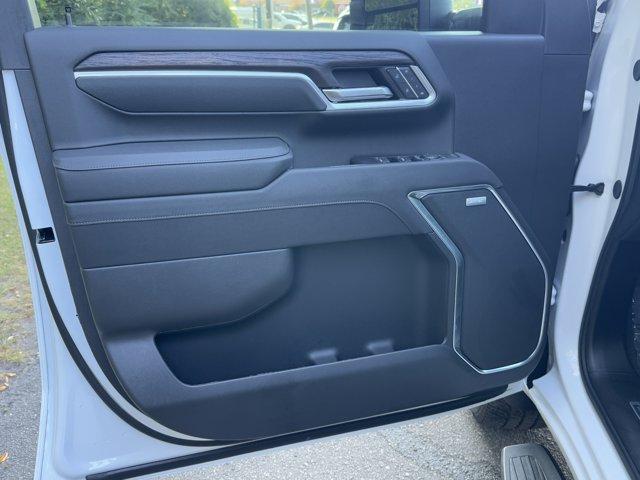 new 2026 GMC Sierra 2500 car, priced at $82,950