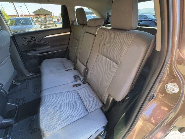 used 2019 Toyota Highlander car, priced at $22,900