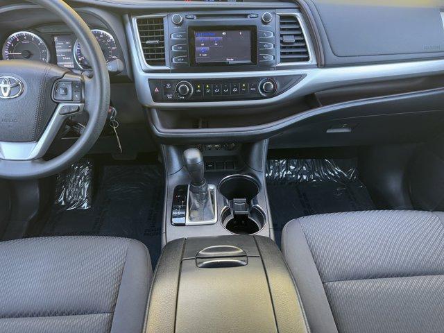 used 2019 Toyota Highlander car, priced at $22,900