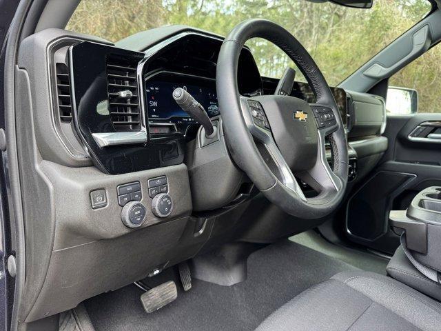 used 2023 Chevrolet Silverado 1500 car, priced at $43,900