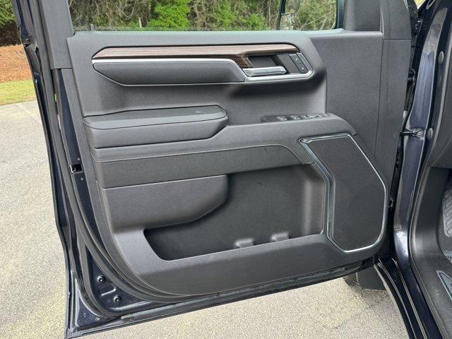 used 2023 Chevrolet Silverado 1500 car, priced at $42,900