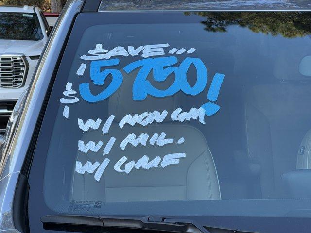 new 2025 Buick Enclave car, priced at $48,670