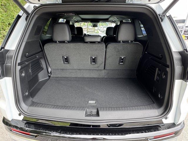 new 2025 GMC Acadia car, priced at $57,135