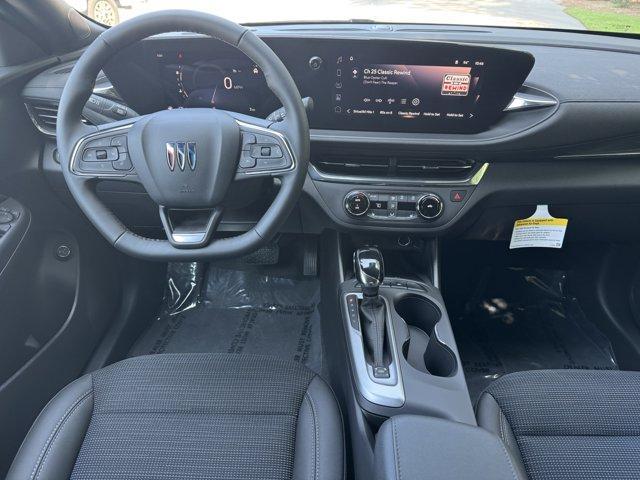 new 2025 Buick Envista car, priced at $27,320