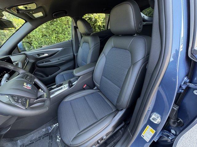 new 2025 Buick Envista car, priced at $27,320