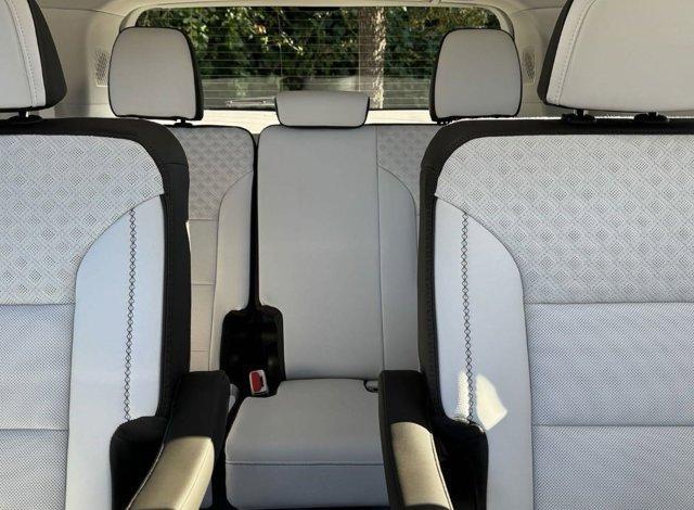 new 2025 GMC Acadia car, priced at $62,960