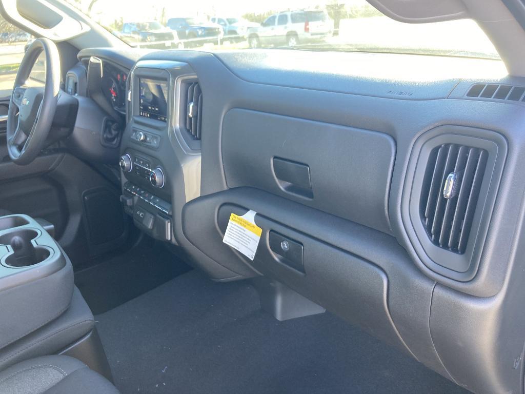 new 2025 Chevrolet Silverado 1500 car, priced at $45,651