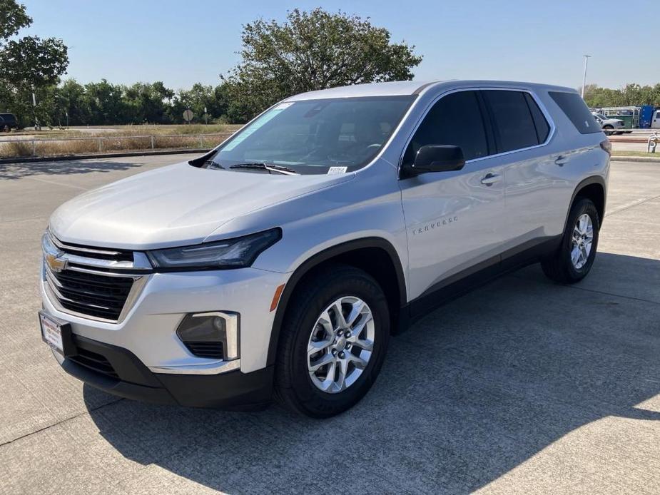 used 2022 Chevrolet Traverse car, priced at $23,996