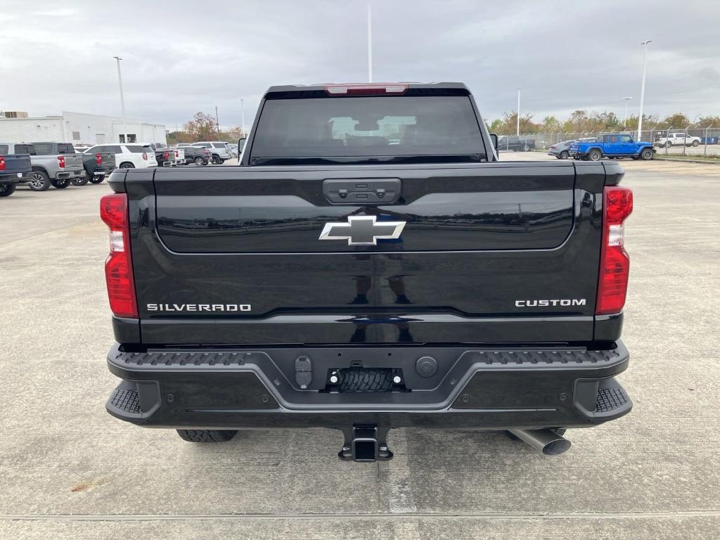 new 2025 Chevrolet Silverado 2500 car, priced at $56,611