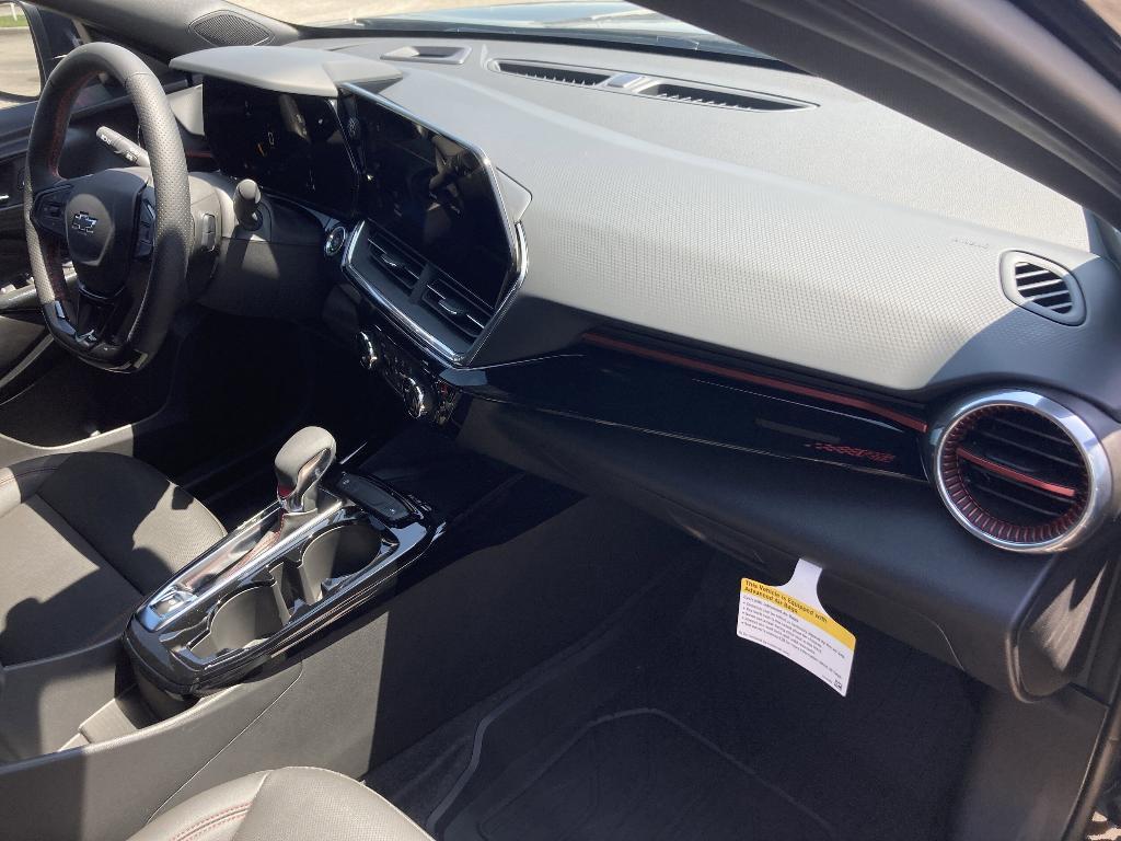 new 2025 Chevrolet Trax car, priced at $27,930