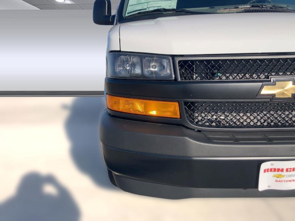 new 2025 Chevrolet Express 2500 car, priced at $43,301
