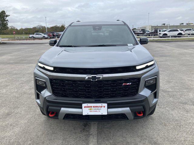 new 2025 Chevrolet Traverse car, priced at $49,495