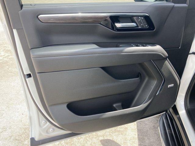 new 2025 Chevrolet Tahoe car, priced at $76,751