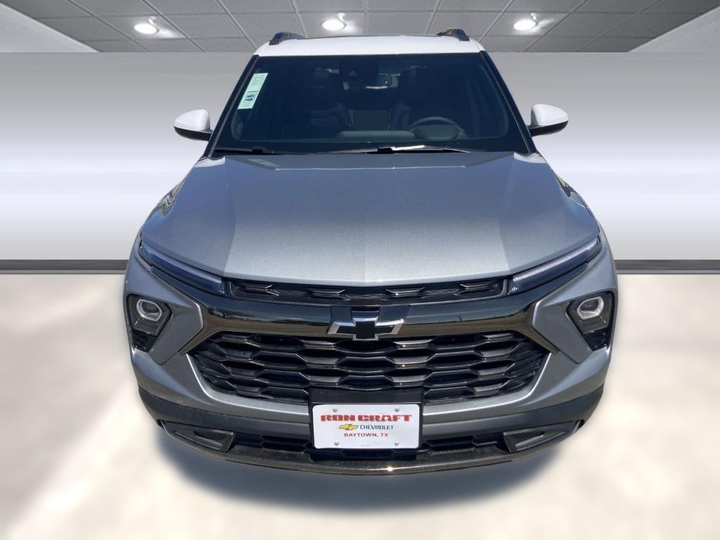 new 2025 Chevrolet TrailBlazer car, priced at $30,423