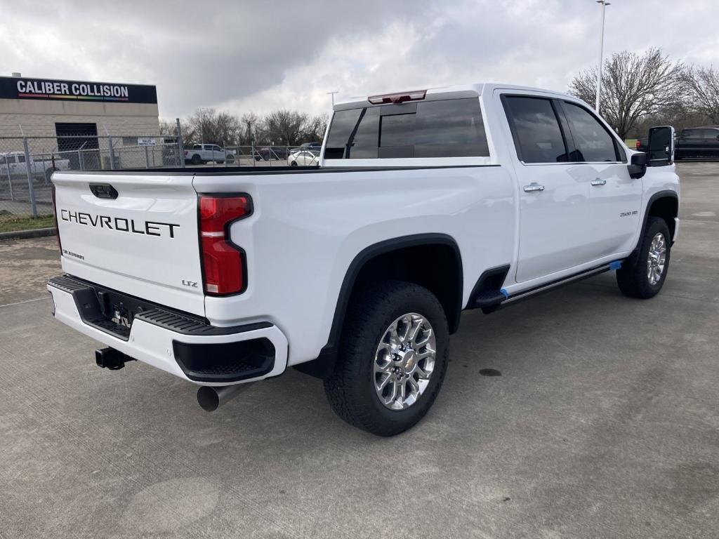 new 2025 Chevrolet Silverado 2500 car, priced at $81,061