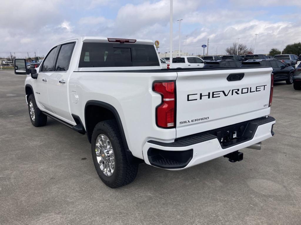 new 2025 Chevrolet Silverado 2500 car, priced at $81,061