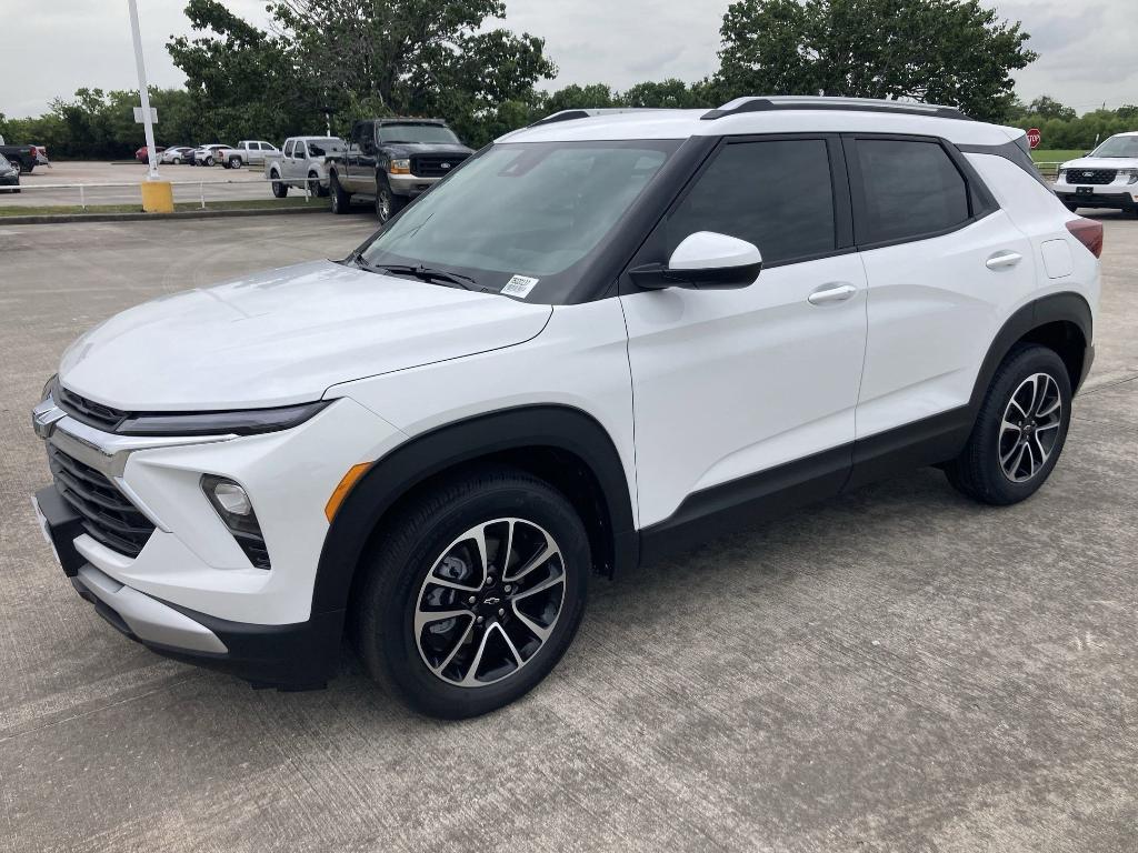 new 2026 Chevrolet TrailBlazer car, priced at $28,251