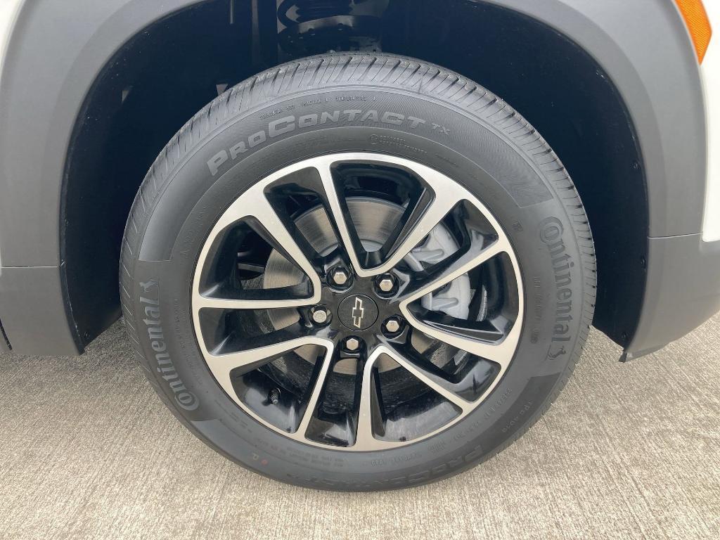 new 2026 Chevrolet TrailBlazer car, priced at $28,251