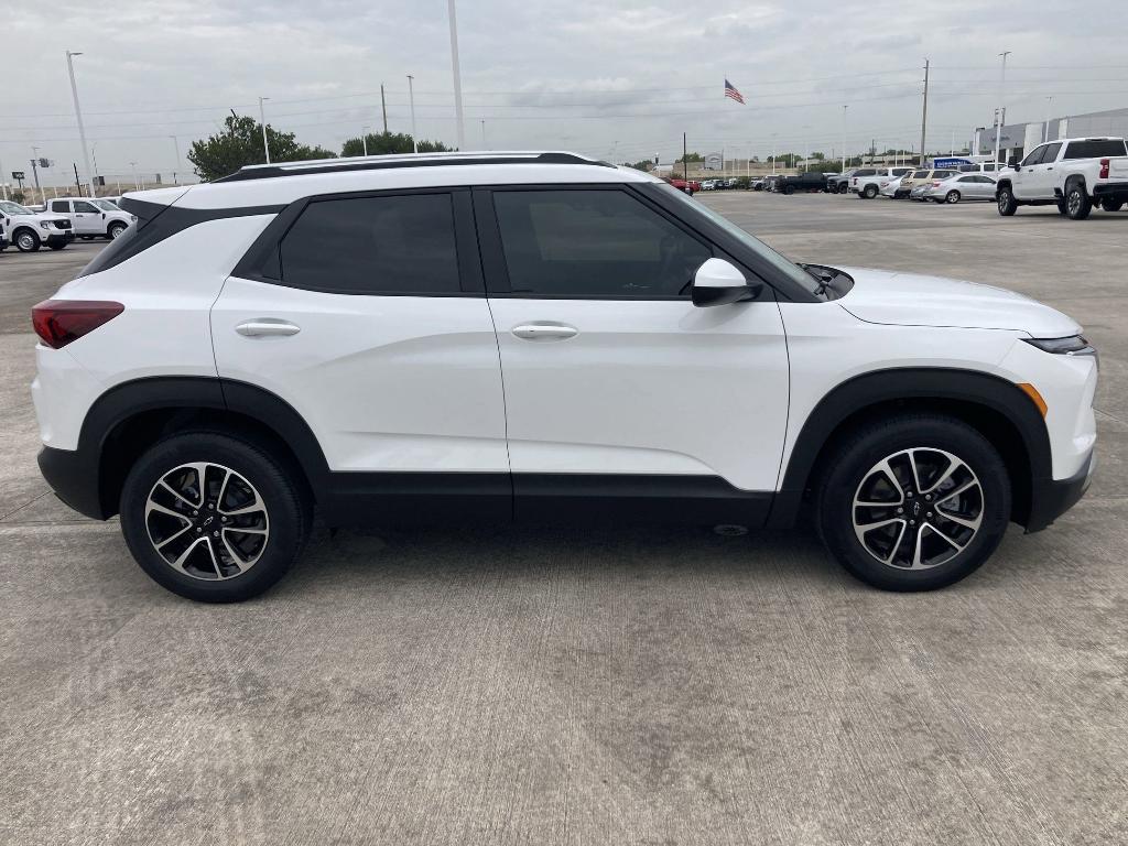new 2026 Chevrolet TrailBlazer car, priced at $28,251