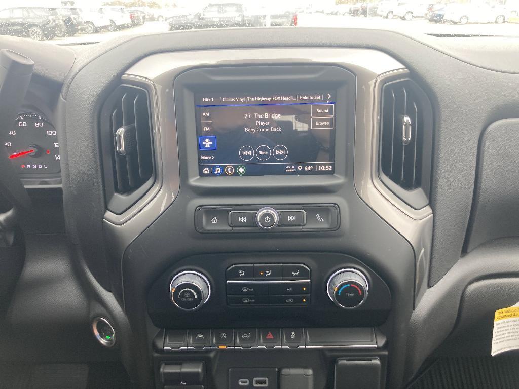 new 2025 Chevrolet Silverado 1500 car, priced at $46,051