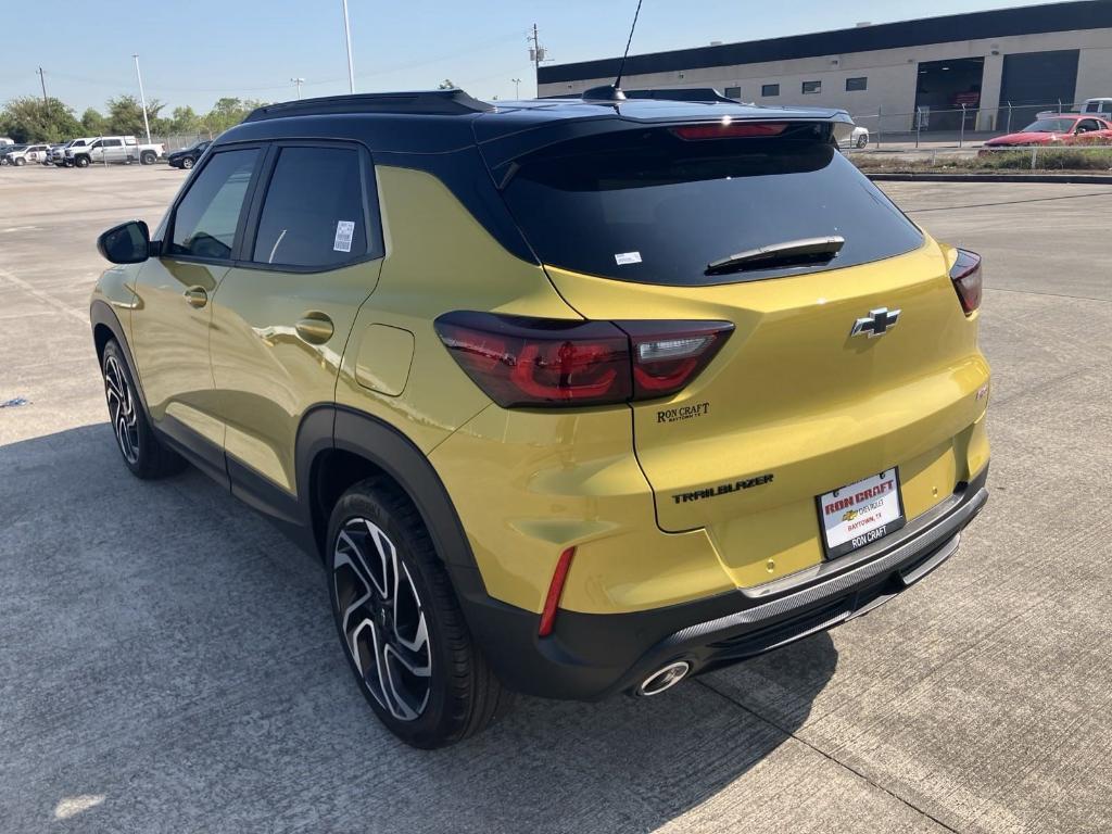 new 2025 Chevrolet TrailBlazer car, priced at $32,071