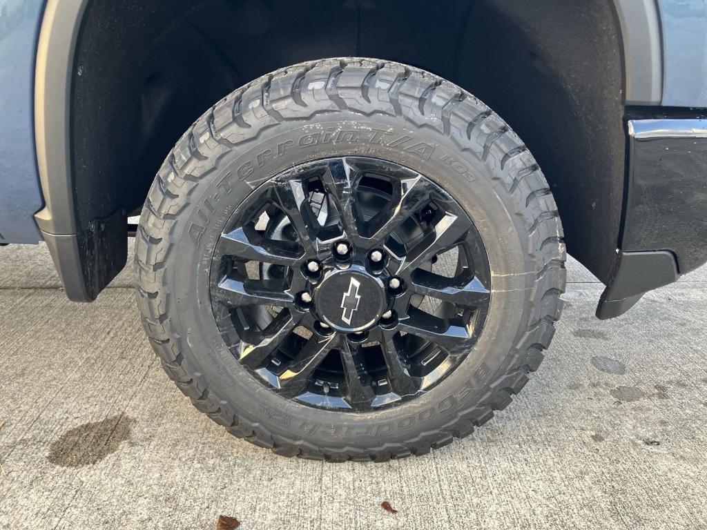 new 2025 Chevrolet Silverado 2500 car, priced at $65,981