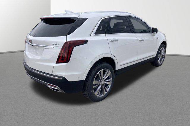 new 2025 Cadillac XT5 car, priced at $56,181