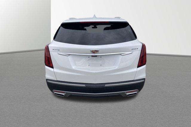 new 2025 Cadillac XT5 car, priced at $56,181