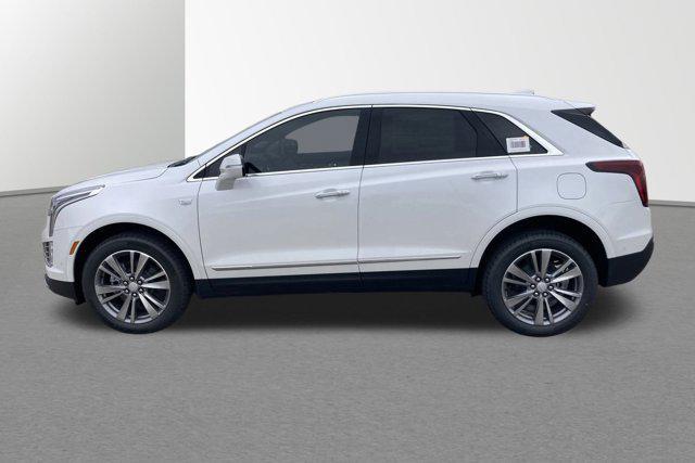 new 2025 Cadillac XT5 car, priced at $56,181