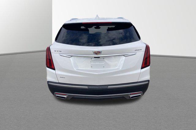 new 2025 Cadillac XT5 car, priced at $58,771