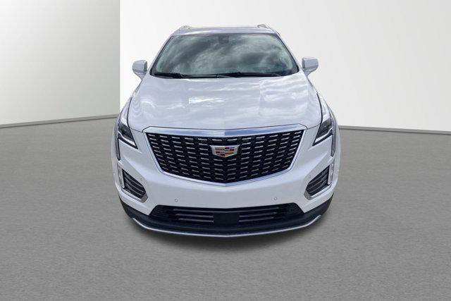 new 2025 Cadillac XT5 car, priced at $58,771