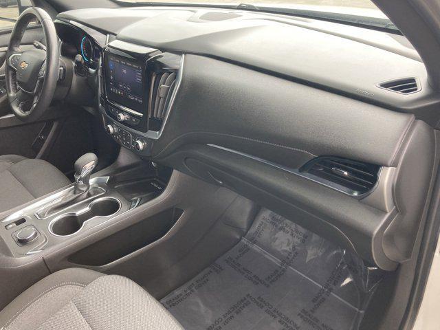 used 2022 Chevrolet Traverse car, priced at $27,999