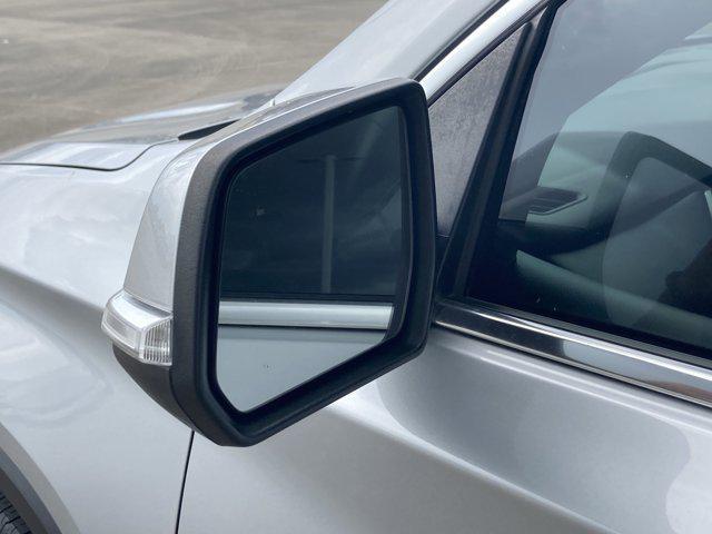 used 2022 Chevrolet Traverse car, priced at $27,999