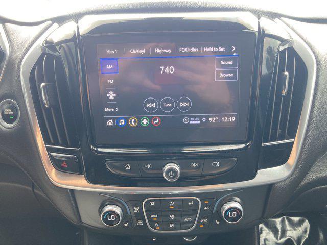 used 2022 Chevrolet Traverse car, priced at $27,999