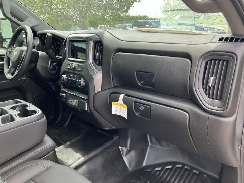 new 2025 Chevrolet Silverado 2500 car, priced at $46,982