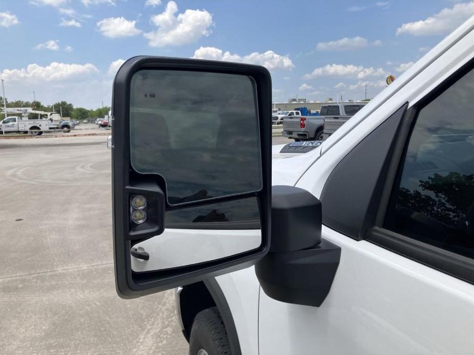 new 2025 Chevrolet Silverado 2500 car, priced at $46,982