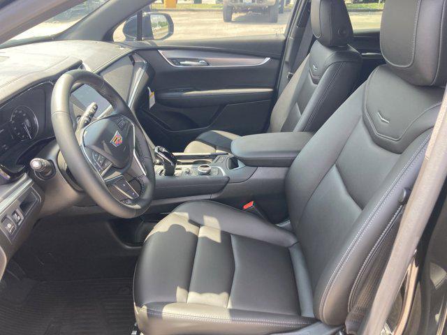 new 2025 Cadillac XT5 car, priced at $44,642