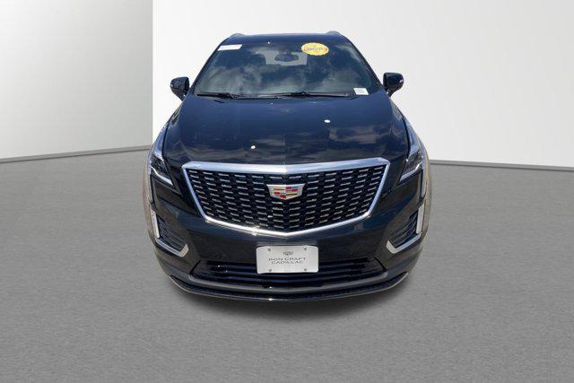 new 2025 Cadillac XT5 car, priced at $44,642