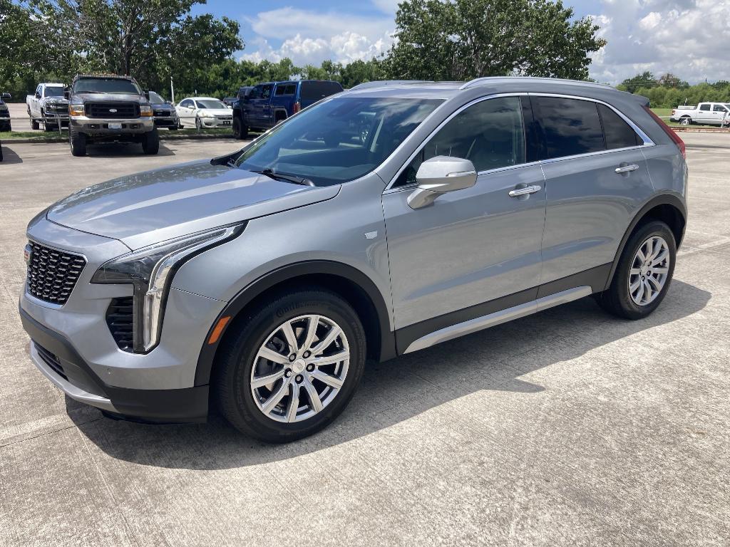 used 2023 Cadillac XT4 car, priced at $28,899