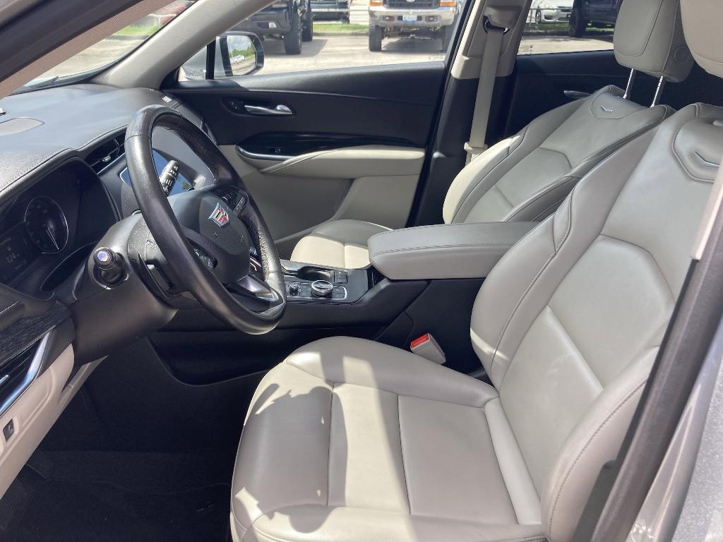used 2023 Cadillac XT4 car, priced at $28,899