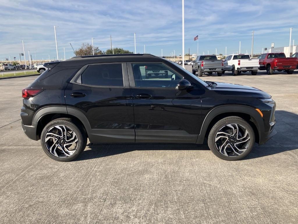 new 2025 Chevrolet TrailBlazer car, priced at $31,531